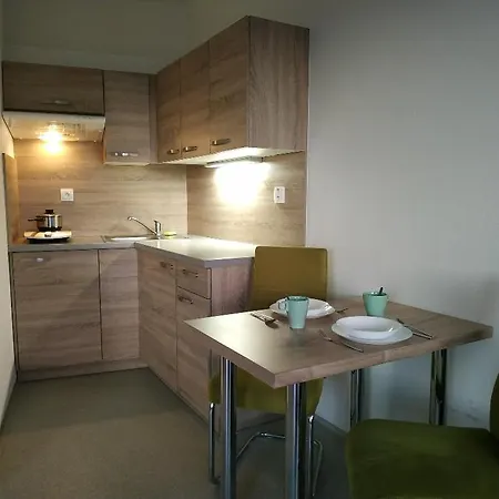 Hostel Ubytovaci Zarizeni Koleje Pedagog
